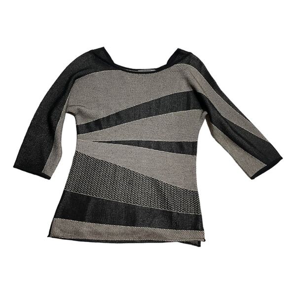 The Base Asymmetrical Colorblock Lightweight Knit Top Womens Small Black Gray - Picture 1 of 13
